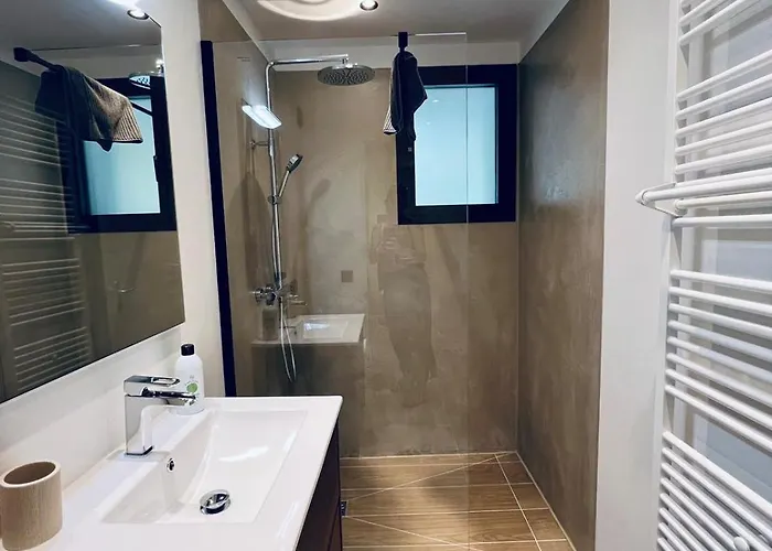 Le Petit Canaille Cassis